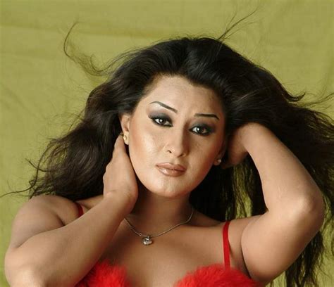 world movies stars pictures laila khan