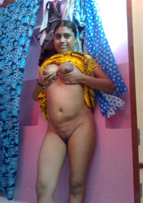 cute curvy desi babes posing for arousing nude photos indian porn pictures desi xxx photos