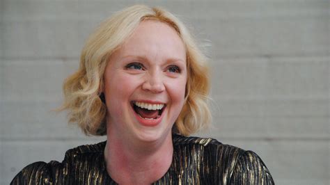 Gwendoline Christie Is 6 3 And Will Not Apologise For