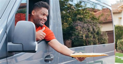 delivery driver safety tips  protect  drivers  business