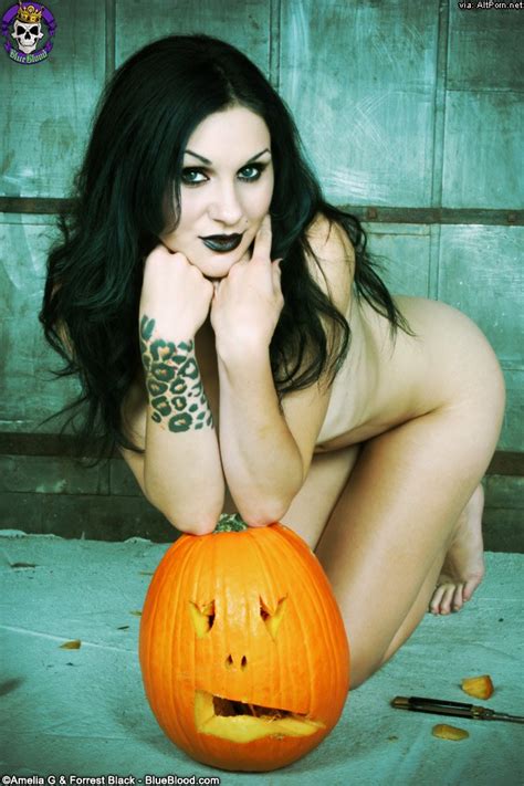 gothicsluts halloween with hot pumpkin virgin jenny trouble alt porn erotica