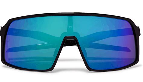 Men S Shield Sunglasses Are A Space Age Inspired Trend We Love The