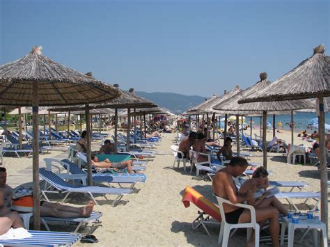 vrasna beach photo  nea vrasna  thessaloniki greececom