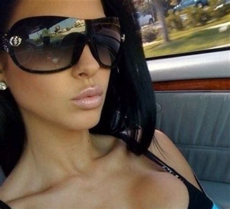 love these shades girls selfies hot brunette victoria