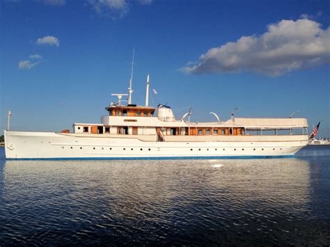 mariner iii charter yacht prestige yacht charters