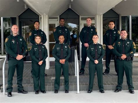 pinellas county sheriffs deputy recruits complete training largo fl