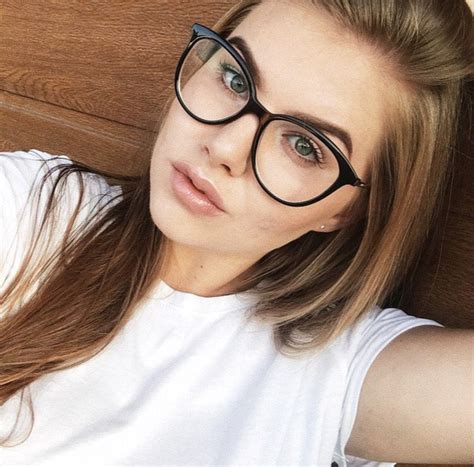 Chick With Glasses Looks So Smart And Sexy Wearing No Hot Sex Picture