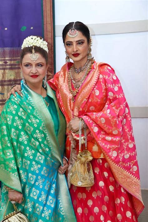 Rekha In A Sari Is Sheer Elegance Check It Out Here Lifestyle News