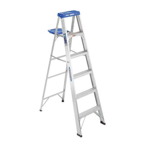 werner  ft aluminum step ladder   lb load capacity type