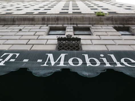 experian hack puts 15 million t mobile users personal information at