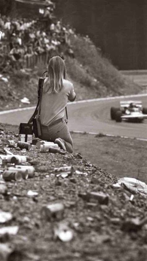 Formula 1 F1 Camera Girl Gilles Villeneuve Sport Fille
