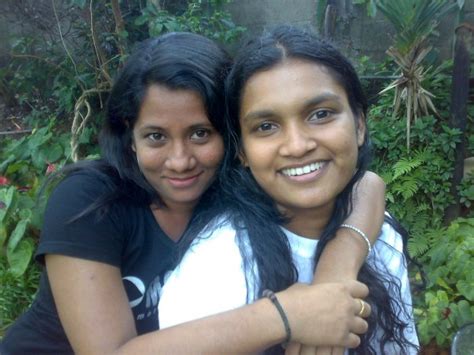 srilankan facebook girls erandi kumari