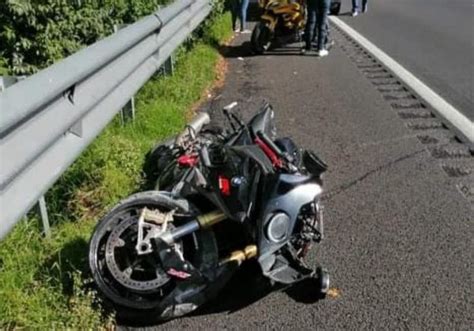 Las Fotos Que Dejó El Trágico Accidente De Motociclistas En La
