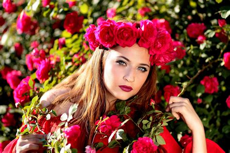 images girl petal spring red pink flora wreath flowers