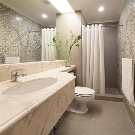 luxury small bathroom design ideas   decor  design