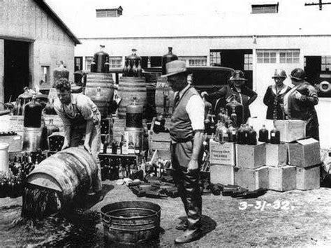 historical    days  american prohibition vintage