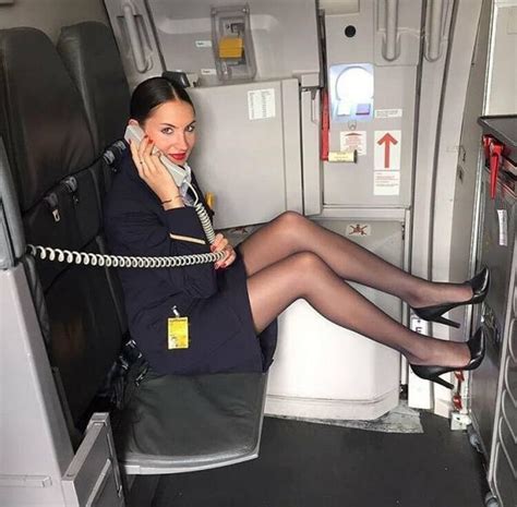 Cute And Sexy Flight Attendants Barnorama