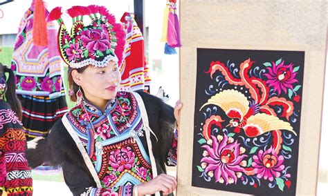 yi ethnic group invigorates traditional embroidery global times