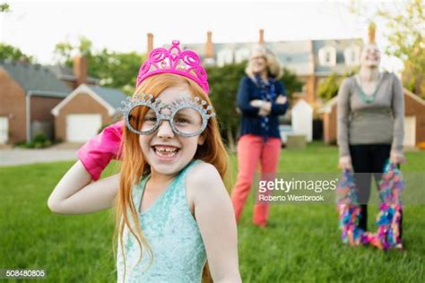 Tiara Redhead ストックフォトと画像 Getty Images