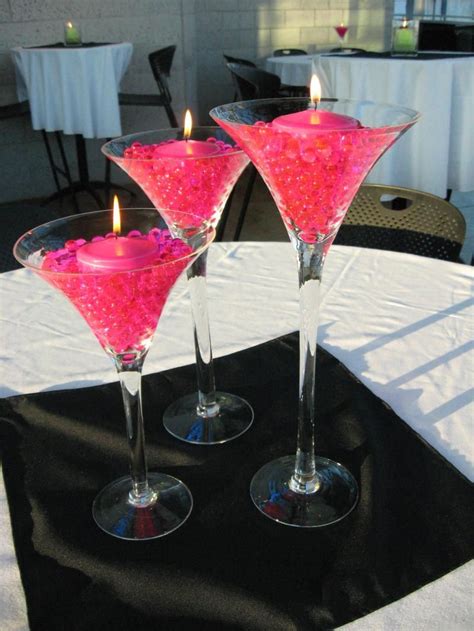 Martini Glass Vase Cute Idea For A Bachelorette Party Déco Fête