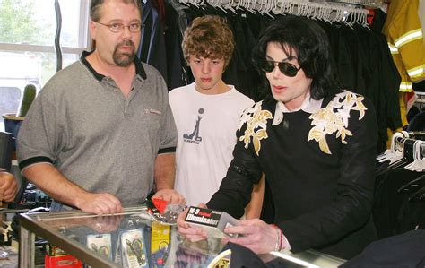 Michael Jackson Going Back To Gary Invincible Era Photo