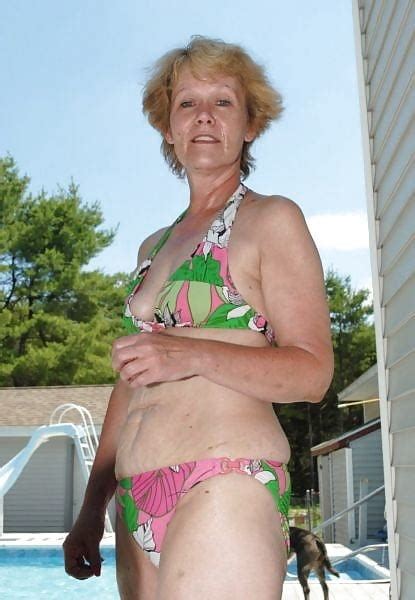 Granny Bikini Bathing Suit 32 Pics Xhamster