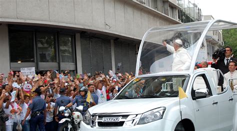 Pope Francis Impressed With Filipino Reception Vatican