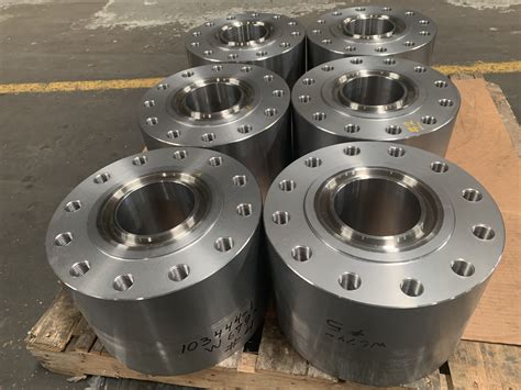 studding outlet manufacturing  industrial flanges forged components