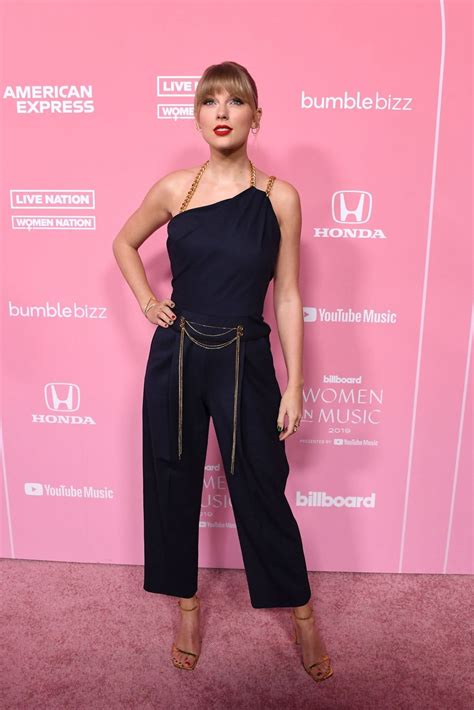 Taylor Swift Beautiful At Billboard Women In Music Awards