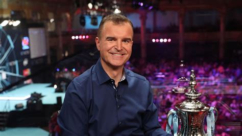 sky sports anchorman dave clark     intentions  quitting role  darts presenter