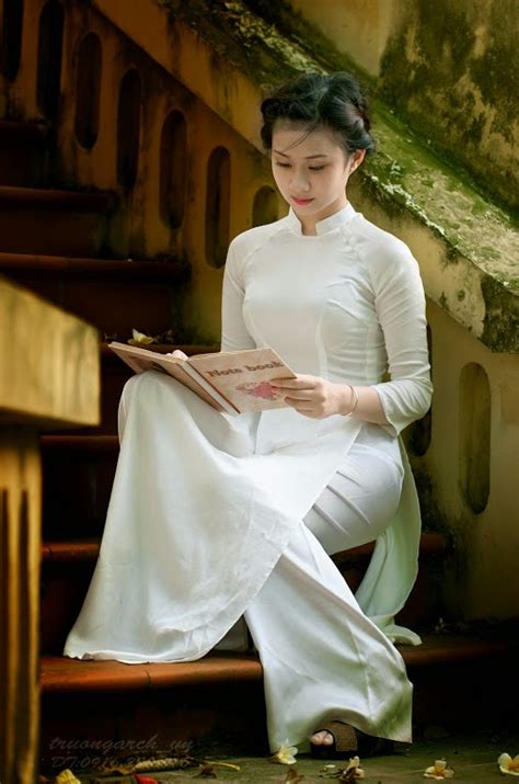 Vietnamese Girls And Long Dresses The Most Beautiful