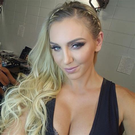 15 Hot Photos Of Charlotte Flair Wwe Diva Spideyposts