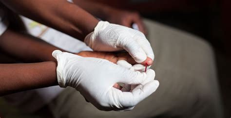 how do hiv tests work and what s involved avert
