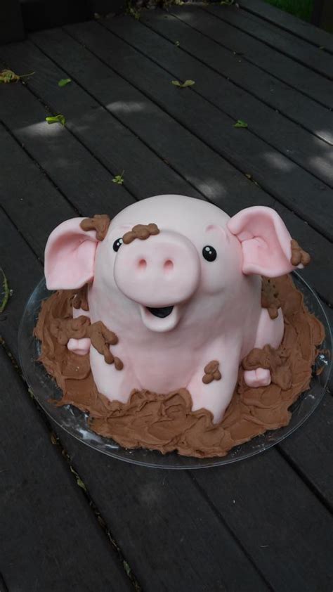images  pig cakes  pinterest piggy cake pig  mud