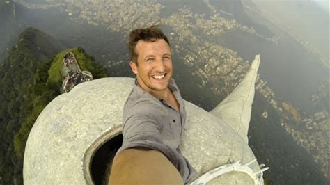 Photos The 8 Most Epic Selfies Ever Abc13 Houston