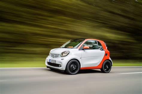 smart fortwo reviews research   models motor trend