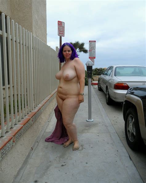 older plumpers walking nude on the town streets