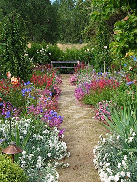 beautiful modern english country garden design ideas engelse cottage tuinen engelse