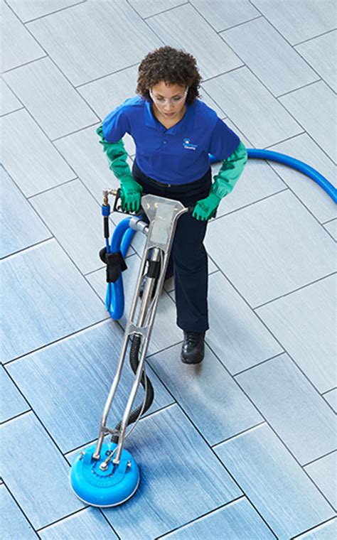 floor cleaning commercial residential cleaning services