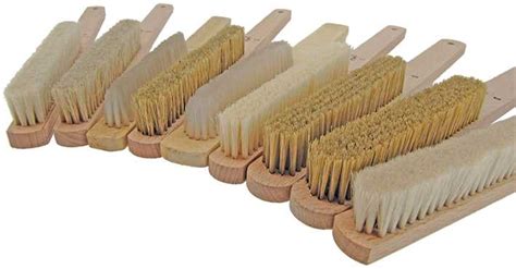 natural bristle brushes handheld