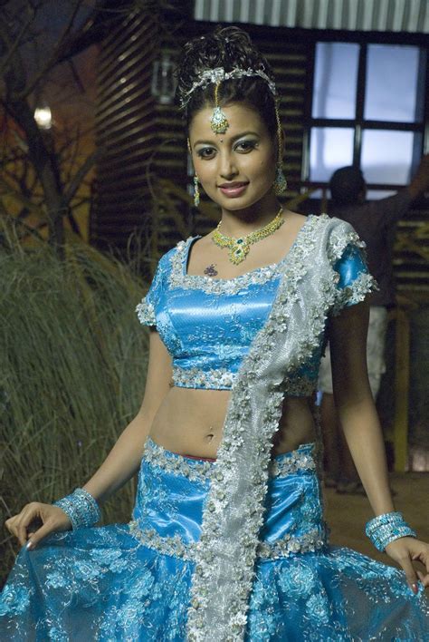 hot tamil actresses hot tamil actress richa sinha blouse stills