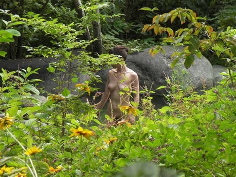 犯人は同性！？女湯盗撮を流出させてくれた女に感謝しながら