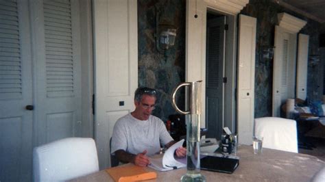 Jeffrey Epstein Pictured Inside His ‘paedophile Island’ Lair Photos
