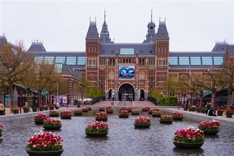 museums in amsterdam canal district canals of amsterdam