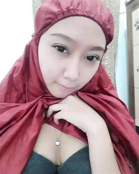 Muka Asli Syakirah Tiktokers Berjilbab Yang File Video Nude Pribadinya