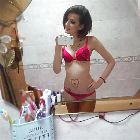Hot Hijab Girl Bathroom Nude Pic Pakistani Sex Photo