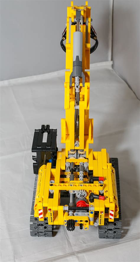 lego tekhnik ekskavator  instruktsiya robotspisok