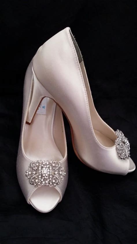 wedding shoes vintage inspired crystal bridal shoes pick