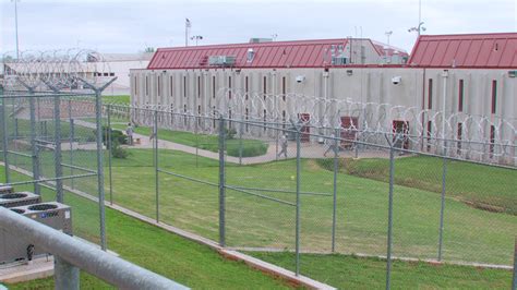 oklahoma correctional officer charged  allegedly attacking