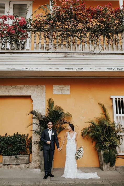 a romantic destination wedding in historic cartagena